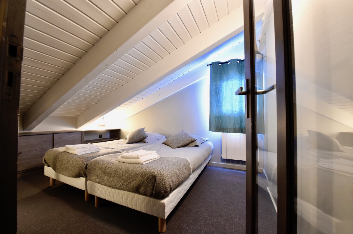 © Ancolies - Chalet Sélaou 34