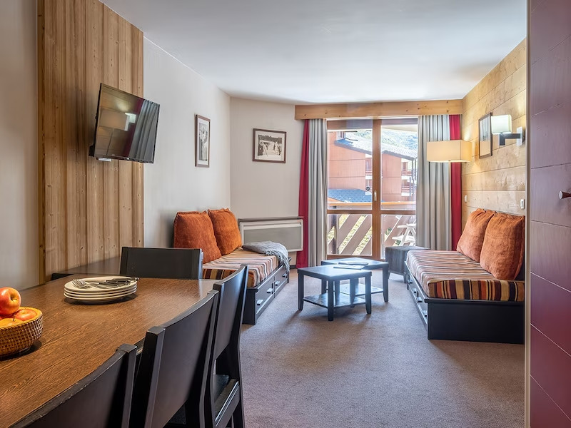 aaa-163760-43-17081225