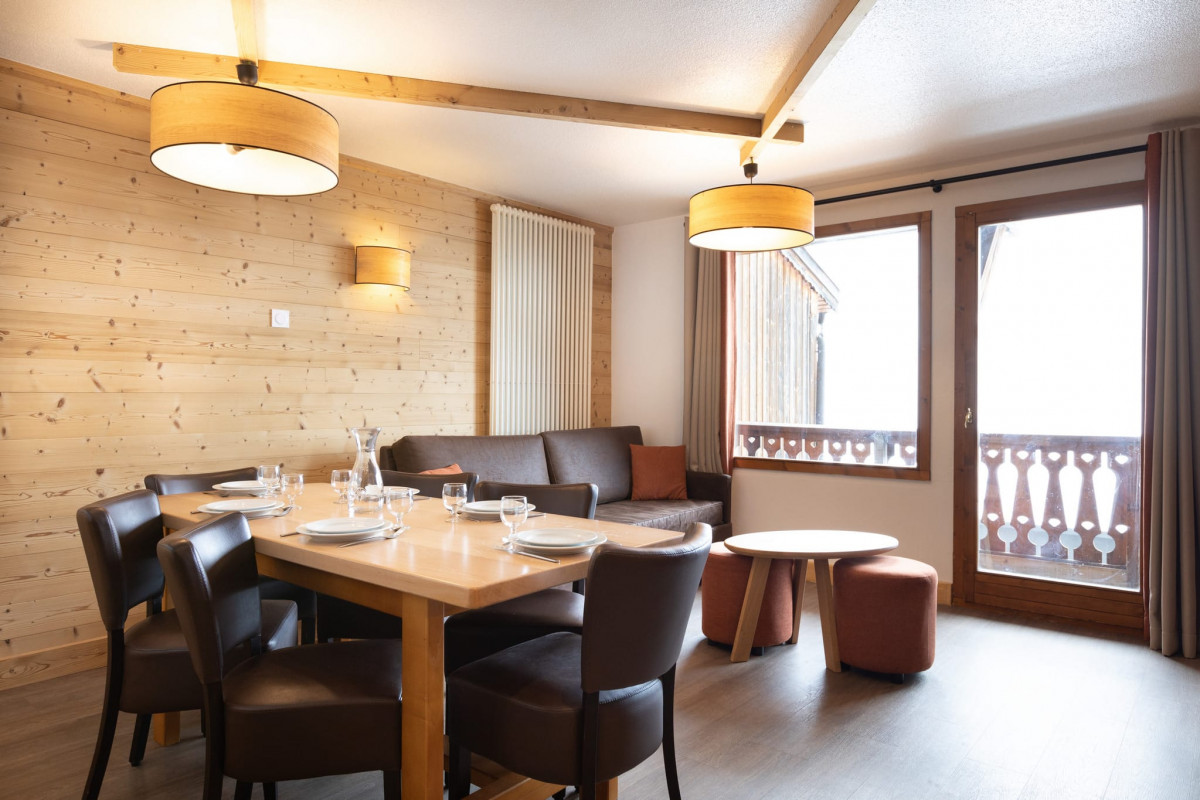 Appartement 4/6 personnes 58m² - © @Val Chavière Appartement 4/6 personnes 58m²