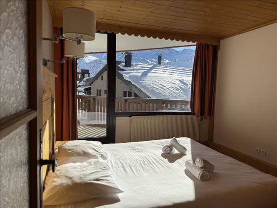 f1785ebc-6b48-4c2f-98e3-abe05ba9bb0f-16809427