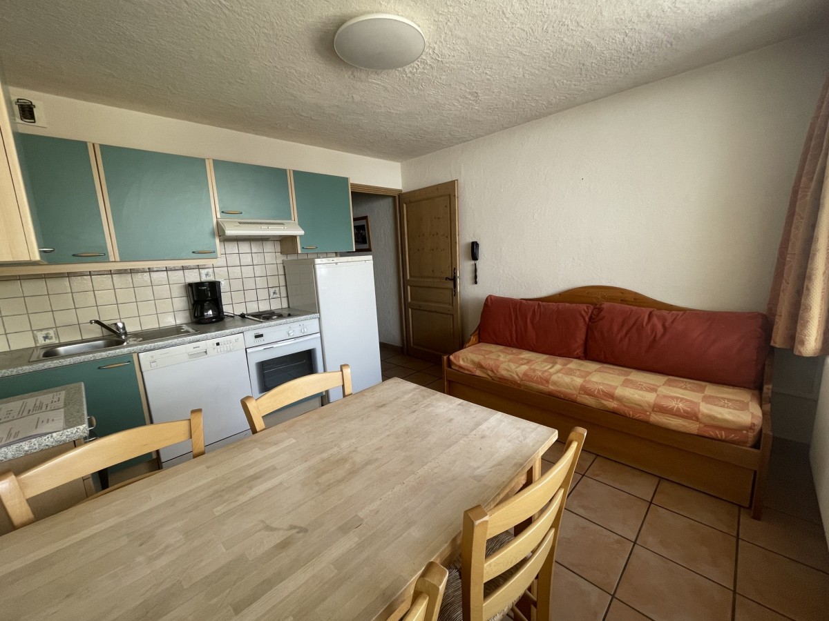 img-0557-932630 img-0557-932630