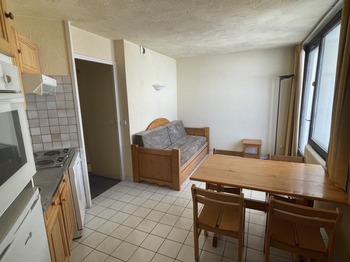 img-0570-932632 img-0570-932632