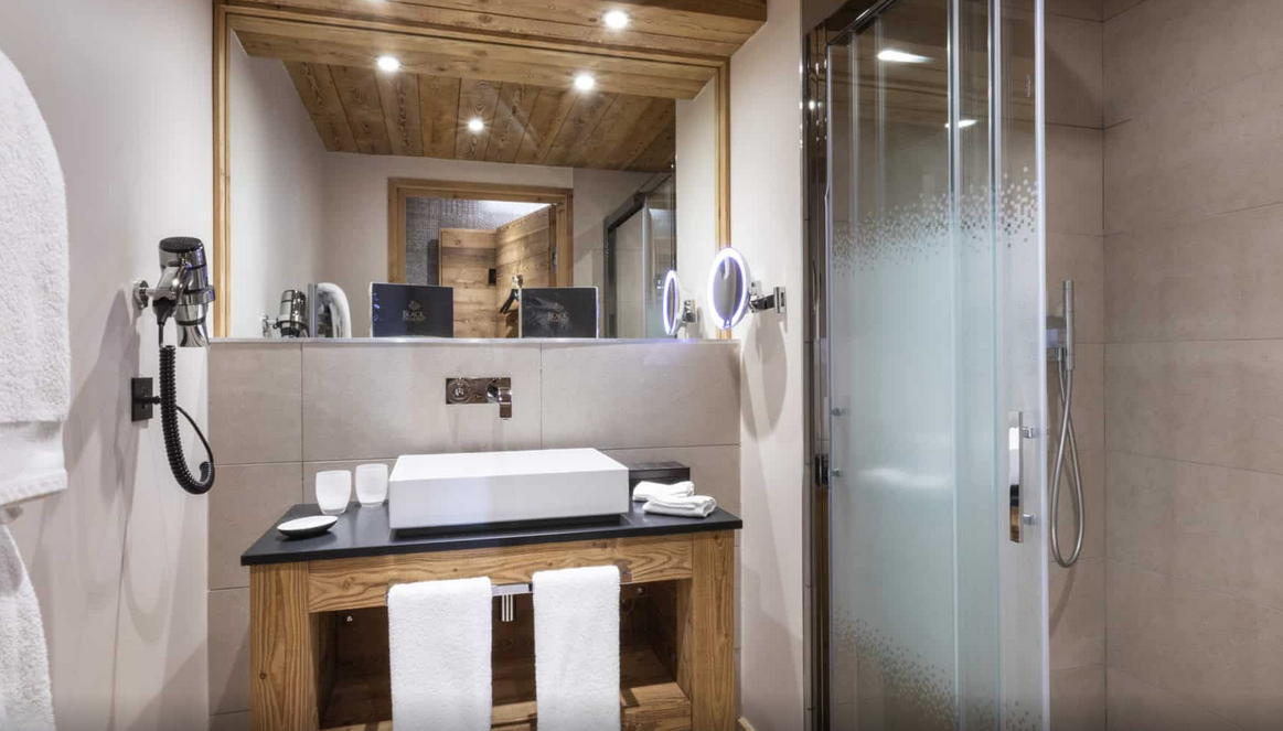 Koh-I Nor - Chalet Orlov - © @Koh-I Nor Koh-I Nor - Chalet Orlov