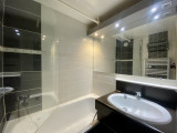 201_1_ARC103_lv_images__lot_0000990286_05_20220905091937