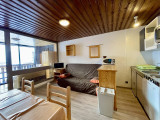 201_1_SERAS2_lv_images__lot_0000990327_02_20250107163611