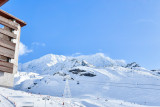 _lv_images__lot_0000250401_12_18964520
