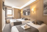 Chambre quadruple © MMV Les Arolles