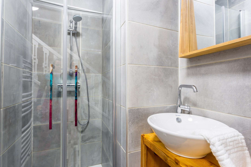 _clients_227344004_photos_287l_17230773