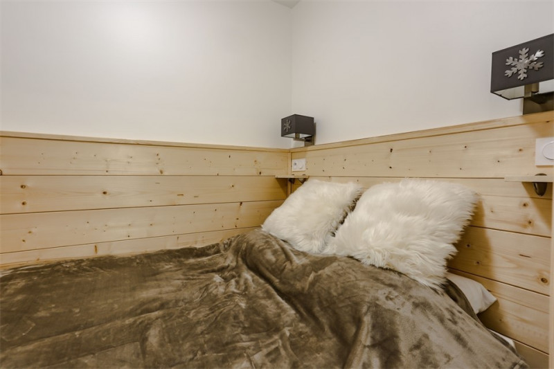 _clients_227344004_photos_408h_17202965