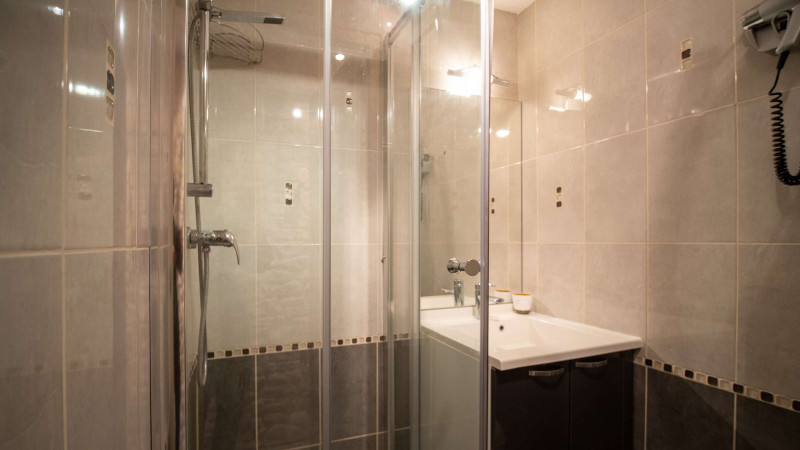 _clients_227344004_photos_496g_18404282