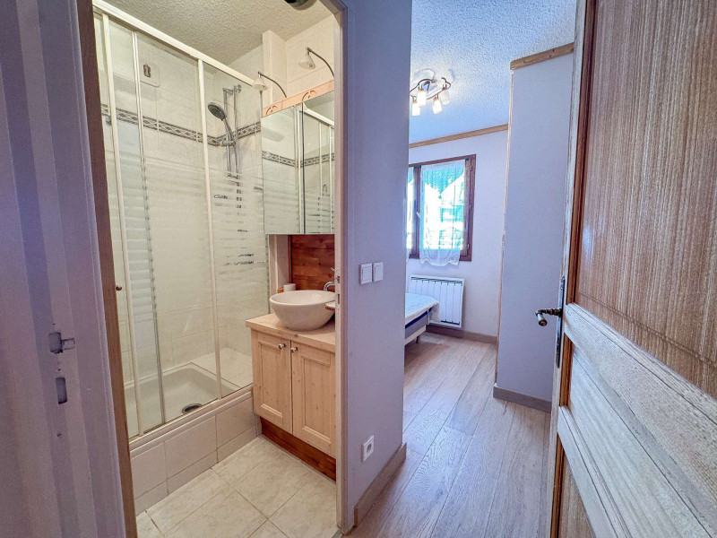 _clients_227344004_photos_520f_18137052