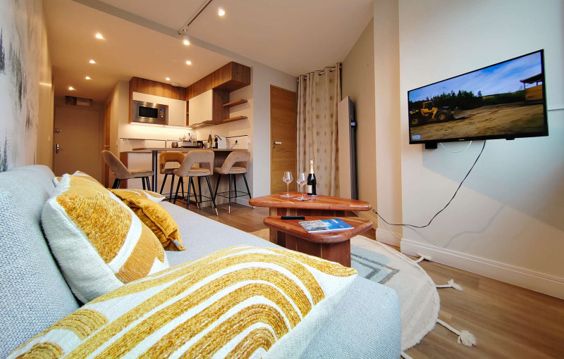 _clients_227360001_photos_149a_17477195