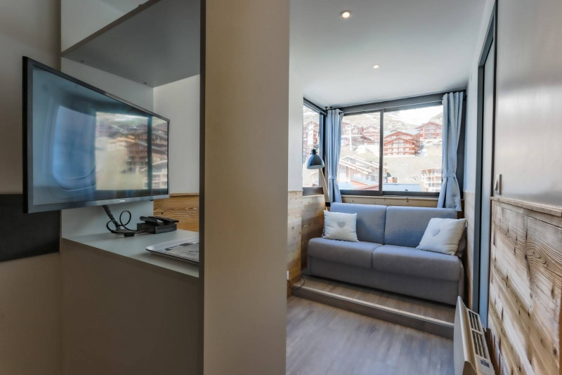 _clients_227360001_photos_33f_16519886