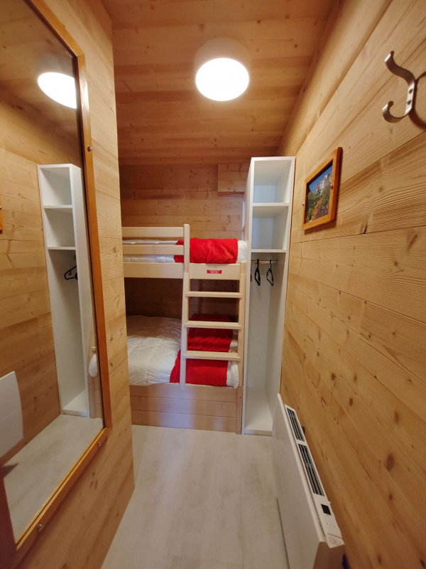 _clients_227360001_photos_78h_15799084 _clients_227360001_photos_78h_15799084