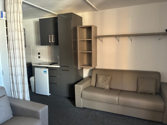 _lv_images__lot_0000090411_03_17004722