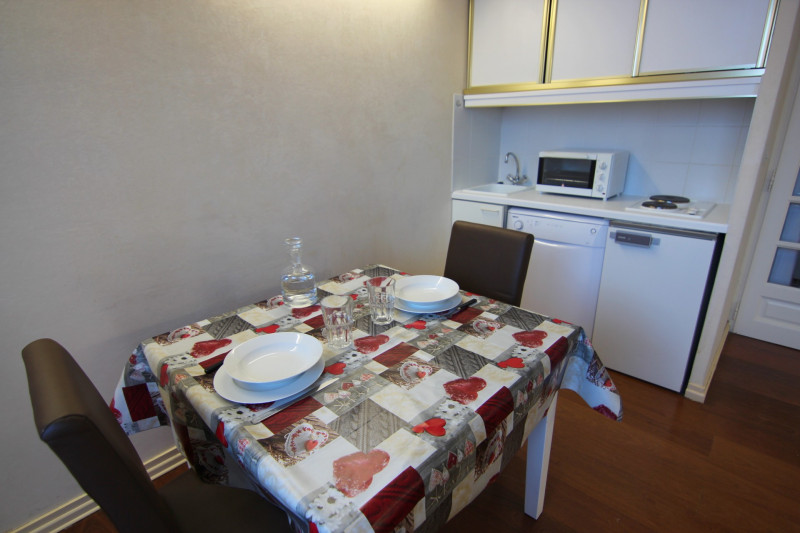 _lv_images__lot_0000140012_09_17492993