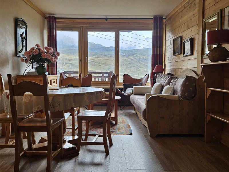 _lv_images__lot_0000220012_02_14442027