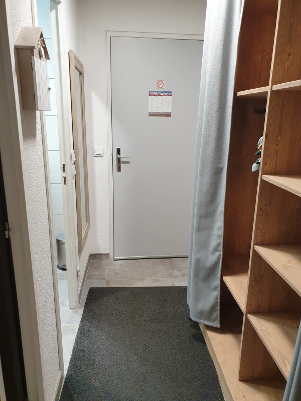 _lv_images__lot_0000280510_09_17492382