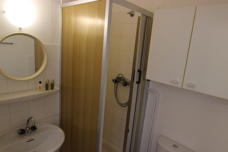 _lv_images__lot_0000290461_04_15981244