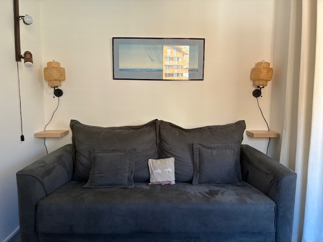 _lv_images__lot_0000480020_03_16536172