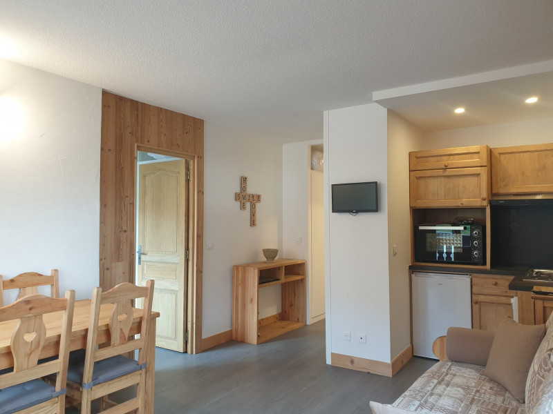 _lv_images__lot_0000480053_03_15670052 _lv_images__lot_0000480053_03_15670052