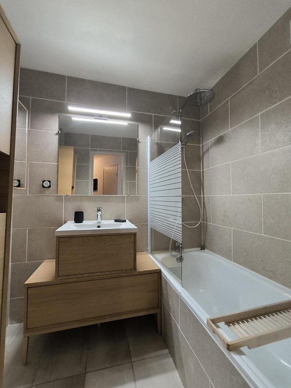 _lv_images__lot_0000480156_10_17306357