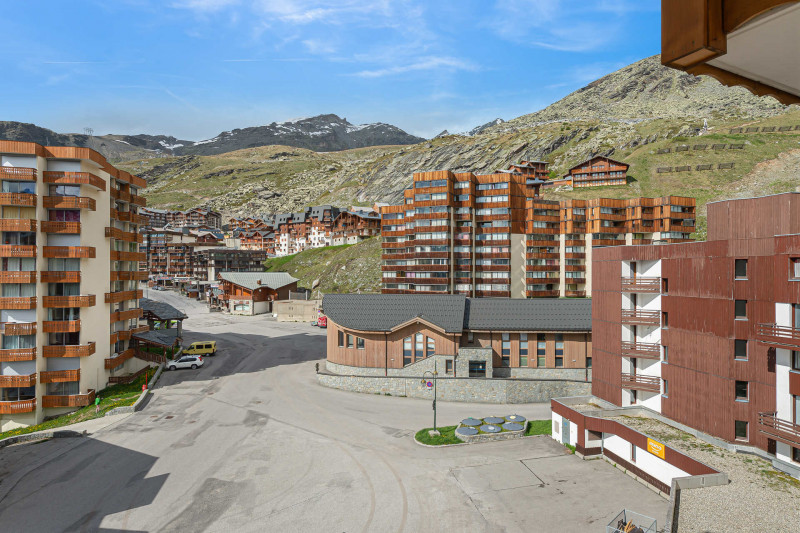 _lv_images__lot_0074061519_10_12424321