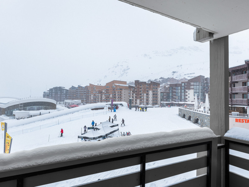 _lv_images__lot_0074061720_08_12424469