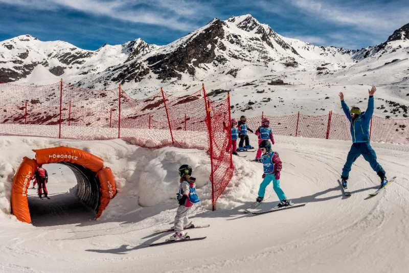 cool-five-kids-ski-cool