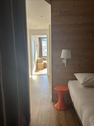 e3c55ddc-6693-414b-862e-650500ea3cce-16809417