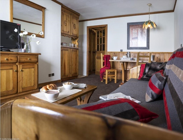 RESIDENCE VILLAGE MONTANA SOLEIL**** - © RESIDENCE VILLAGE MONTANA SOLEIL**** RESIDENCE VILLAGE MONTANA SOLEIL****