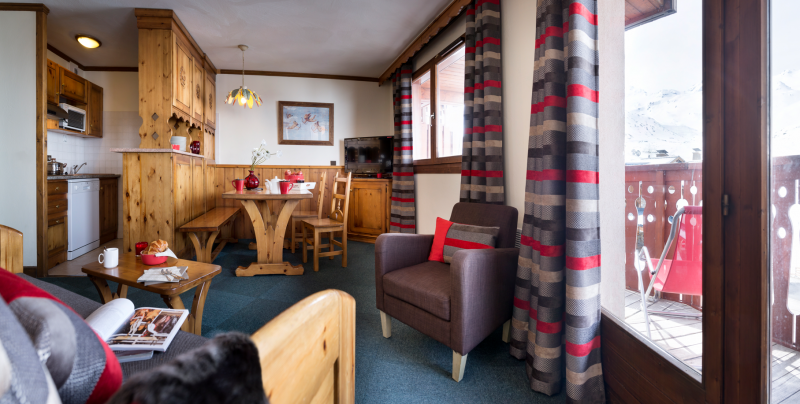 RESIDENCE VILLAGE MONTANA SOLEIL****